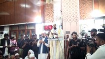 امام کعبہ شیخ خالد الغامدی حفظہ اللہ جامع مسجد منصورہ میں دعا کروا رہے ہیں