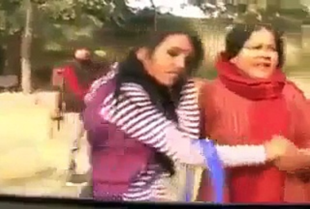 Wife Caught Her Husband Red Handed With His Girlfriend