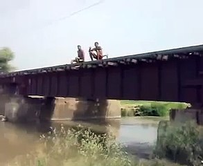 Very dangerous scene that must teach a brave lesson