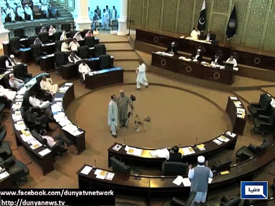 Dunya News - KP Assembly adopts resolution against Altaf Hussain