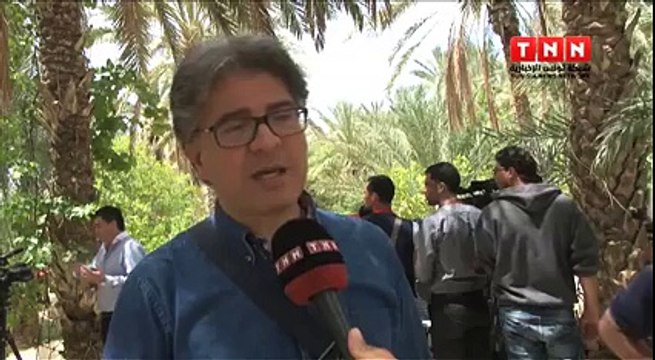 لمن يشكّك في عملية الدوس على العلم : فيدو يظهر الشلايك إلي عفسو على العلم