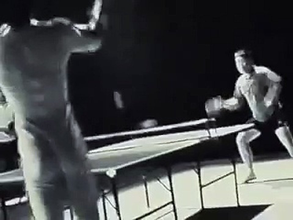 Re: Bruce Lee playing ping pong (full version)????