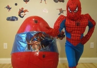 Spiderman Surprises Boy and Joins in the Fun