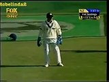 Funniest cricket incident EVER Must laugh