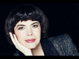 Mireille Mathieu "Laisse ta main"