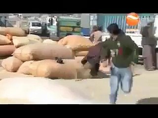 Bomb Prank. LOlz hahaha