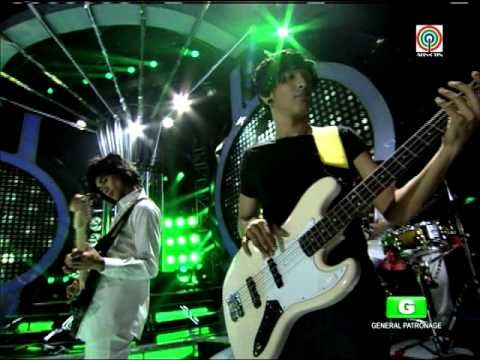 WATCH: Nyoy owns the stage as Freddie Mercury