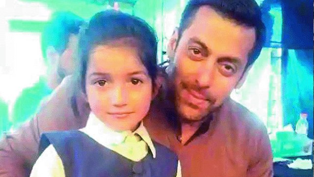 Salman Khan With Katrina Kaif’s LOOKALIKE On Bajrangi Bhaijaan Sets