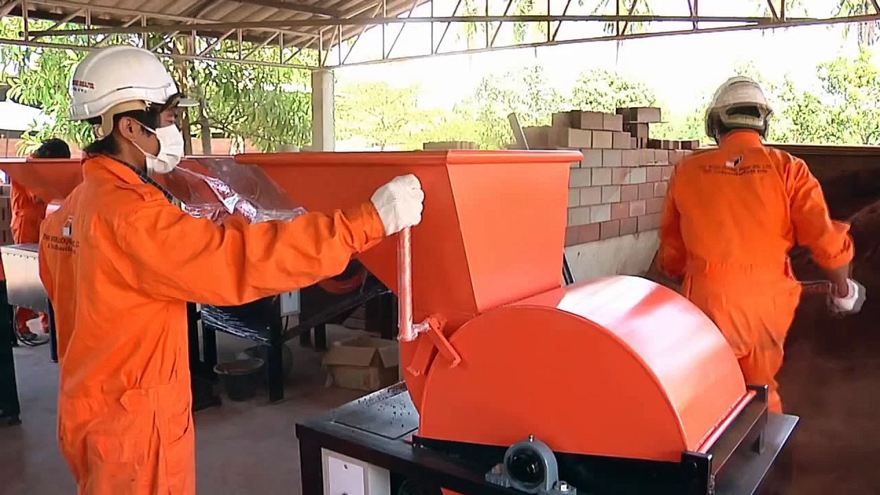 Step by Step - Interlocking Brick