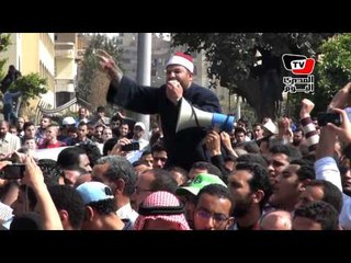 «الشاطر» يتقدم لـ«الرئاسة» بـالطبول