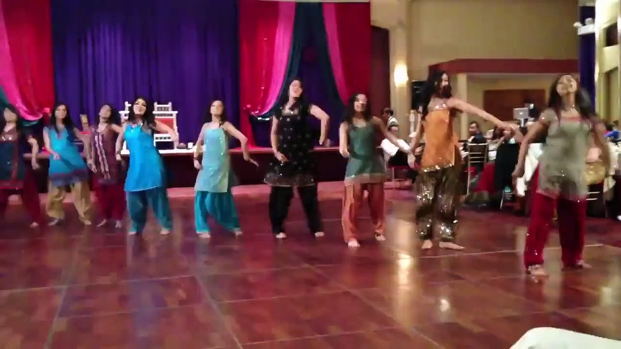 Jan & Nikhil's Engagement Dance