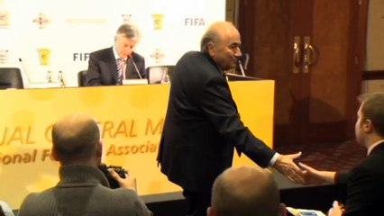 Maradona : "Blatter ne sait absolument rien"