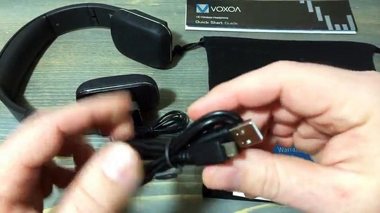 VOXOA HD Wireless Stereo Headphones - Fun pair of headphones!