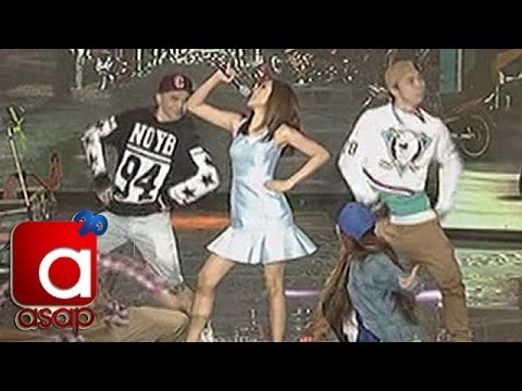 Alex Gonzaga sings Lips are Moving with Alonzo Muhlach