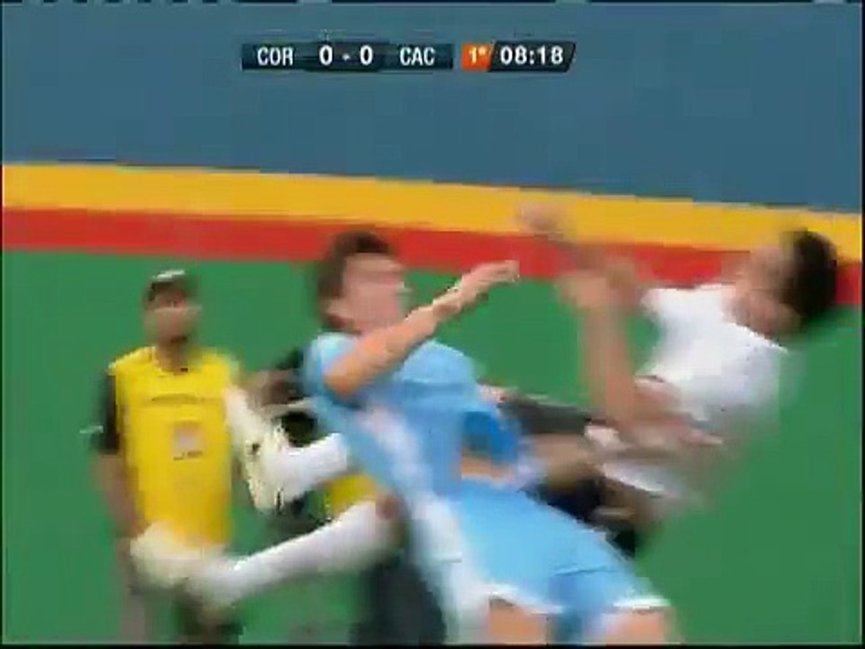 The Corinthians player Angelo suffers Convulsion 05/01/2011 (BAD INJURY) COPA SP JR