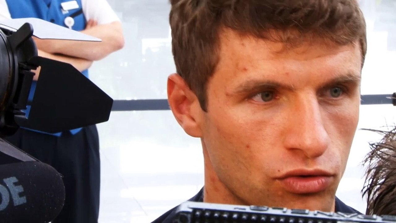 Müller: 'Weiß nicht, ob Lewy spielen kann'