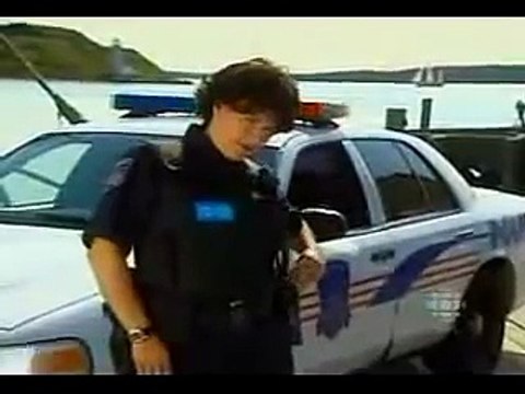 This hour has 22 minutes- Cops - Racial Profiling