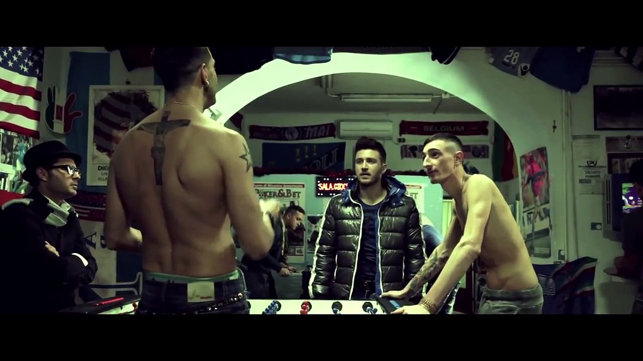 Song'e Napule - Trailer Ufficiale