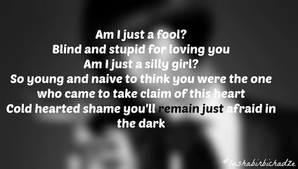 Nicki Minaj- Grand Piano LYRICS