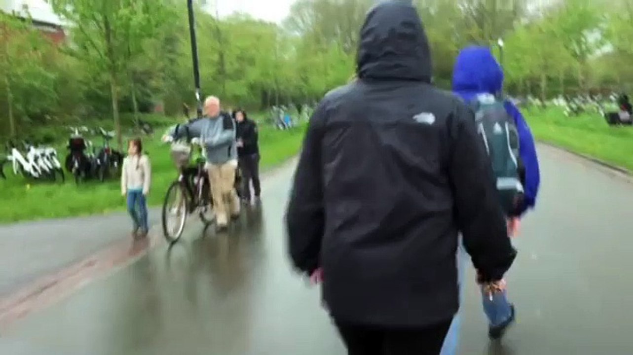 Bezoekers verlaten Stadspark - RTV Noord