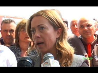 Napoli - Alenia-Aermacchi, Meloni: "Scelte sciagurate di Renzi e Moretti" (04.05.15)