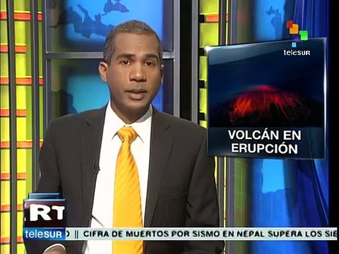 Hace erupción el volcán Turrialba de Costa Rica