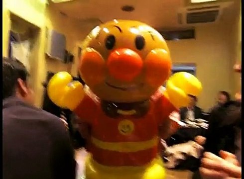 Japanese Cat Cafe, Kagaya crazy costume cosplay bar, theme restaurants Tokyo Japan