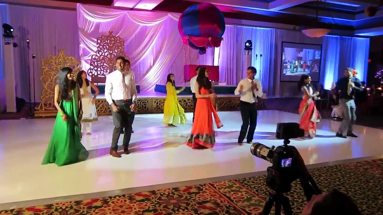 Best Mehndi Dance