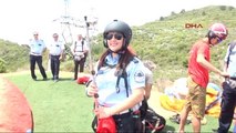 Alanya Trafik Polisleri Yamaç Paraşütü Yaptı