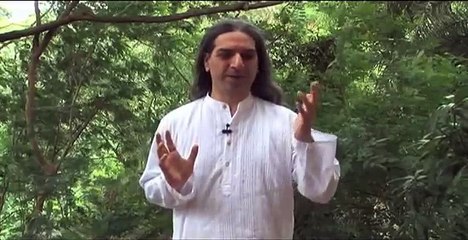 MATHEMAGIC - UNIQUE WAY OF MULTIPLYING NUMBERS USING FINGERS.