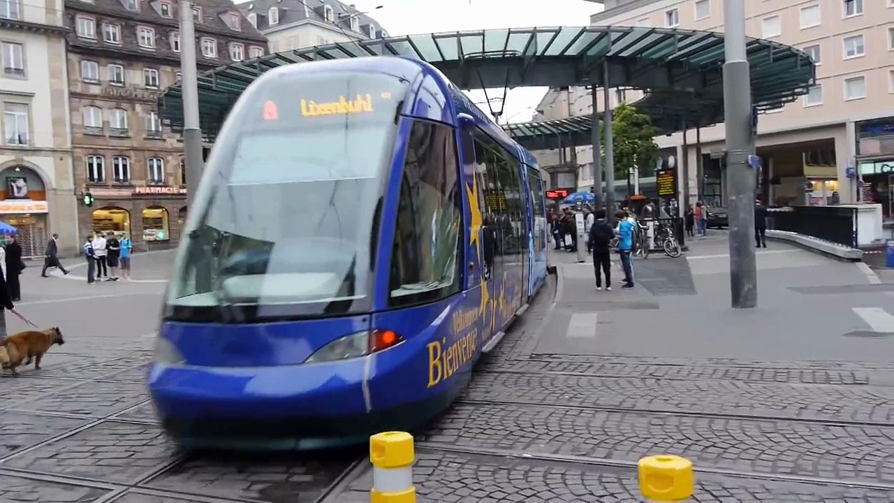Tramway CTS Strasbourg station Homme de fer.