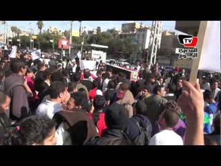 مسيرات طلابية لتأييد «العِصيان»