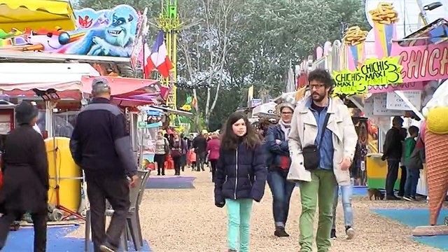 Tours: la fête foraine desertée