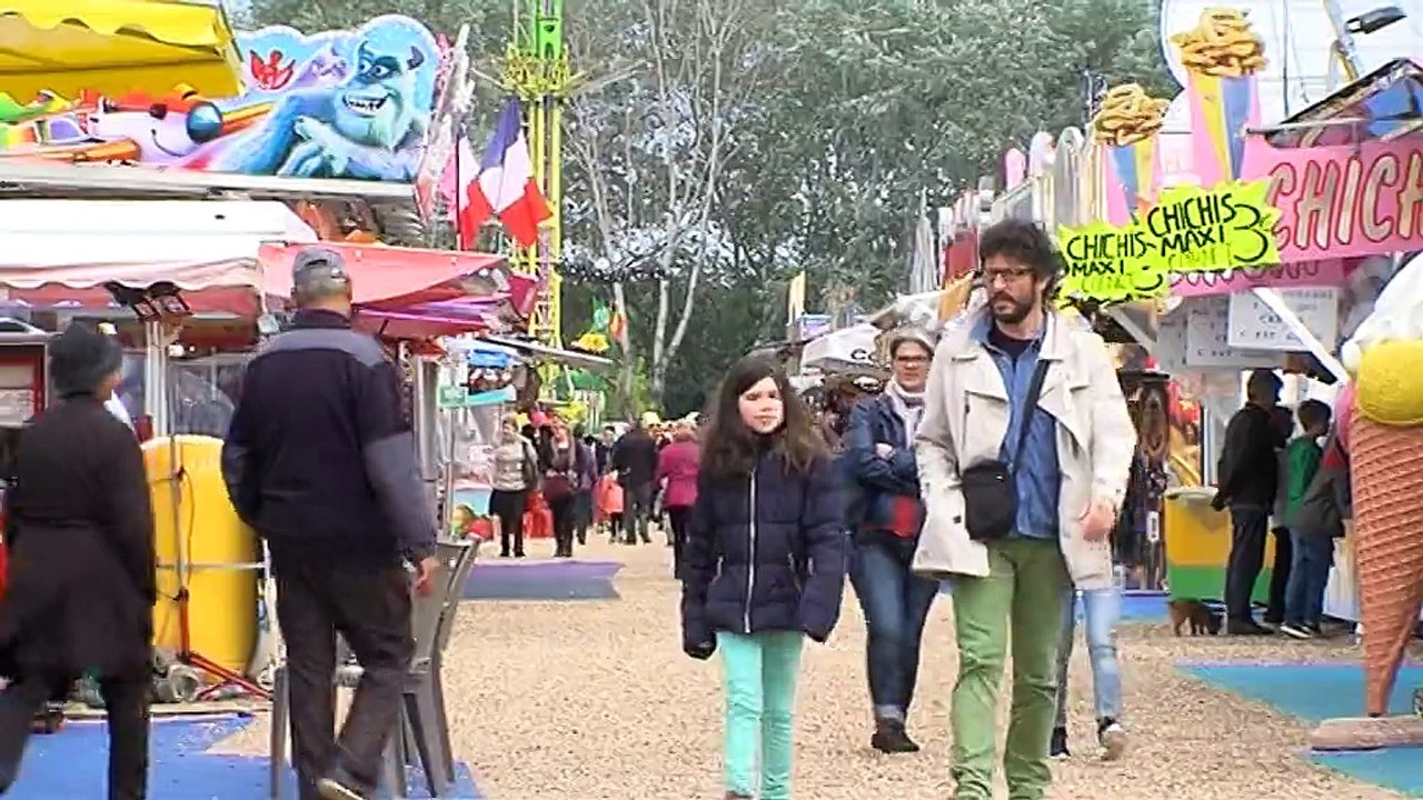 Tours: la fête foraine desertée