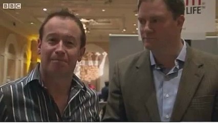 BBC Reporter breaks 'unbreakable' mobile phone at CES