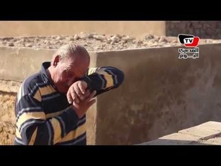 عيد الحب في المدافن.. «محمد» دفن زوجته وعاش بجانبها