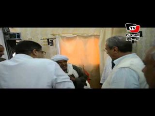 جولة مفاجئة لمحافظ المنيا بمستشفى سمالوط العام