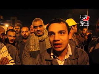 عامل بالحديد والصلب يطالب الجيش بالتدخل وحماية الشركة من الانهيار