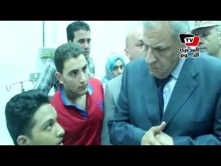 محلب يزور مصابي البحيرة في مستشفى دمنهور التعليمي