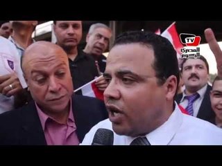 شباب يطالبون الجيش بفتح باب التطوع