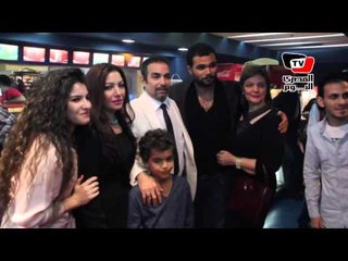 عمرو سعد ودرة يحتفلون بعرض فيلم «حديد» 🎬