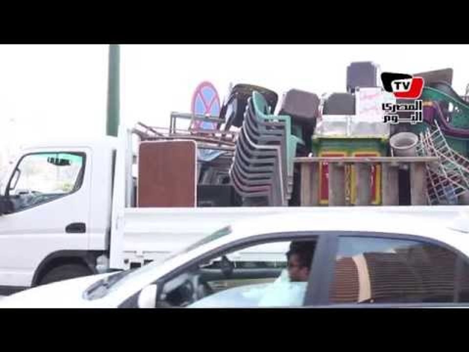 حملة لإزالة إشغالات الباعة بكورنيش النيل