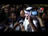 محمود ياسين وخالد يوسف في عزاء خالد صالح..  وتزاحم شديد حول الجسمي لدى وصوله