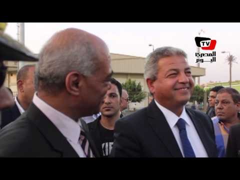 خالد عبد العزيز يفتتح الصالة المغطاة باستاد بنها