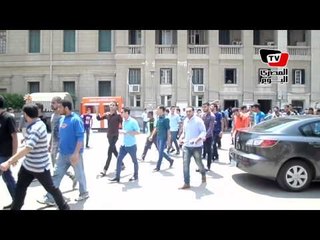 مسيرة لـ«طلاب ضد الانقلاب»  داخل جامعة القاهرة