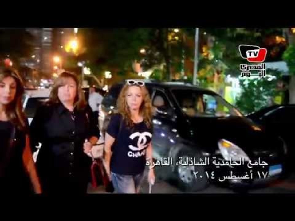 إلهام شاهين و سوزان نجم الدين بعزاء ولد رامز جلال