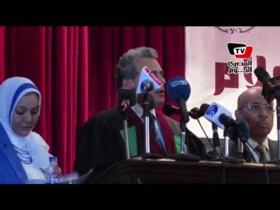 إعلام القاهرة تحتفل بتخريج دفعة د.عواطف عبد الر...