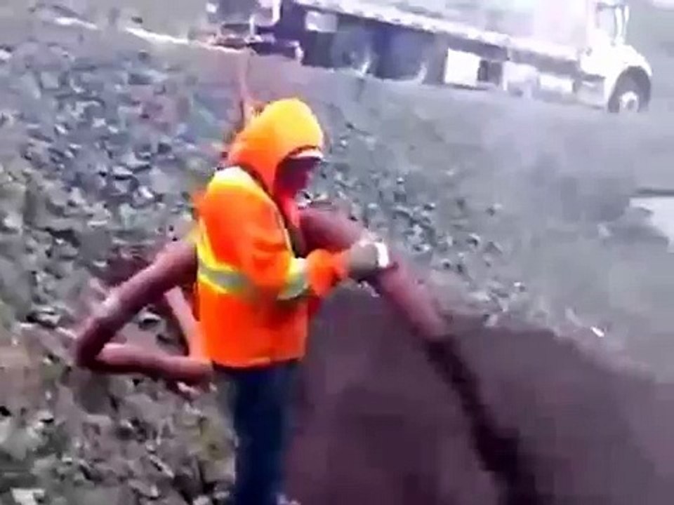 Bark Mulch Delivery and Installation - Triple Five Quality Wood