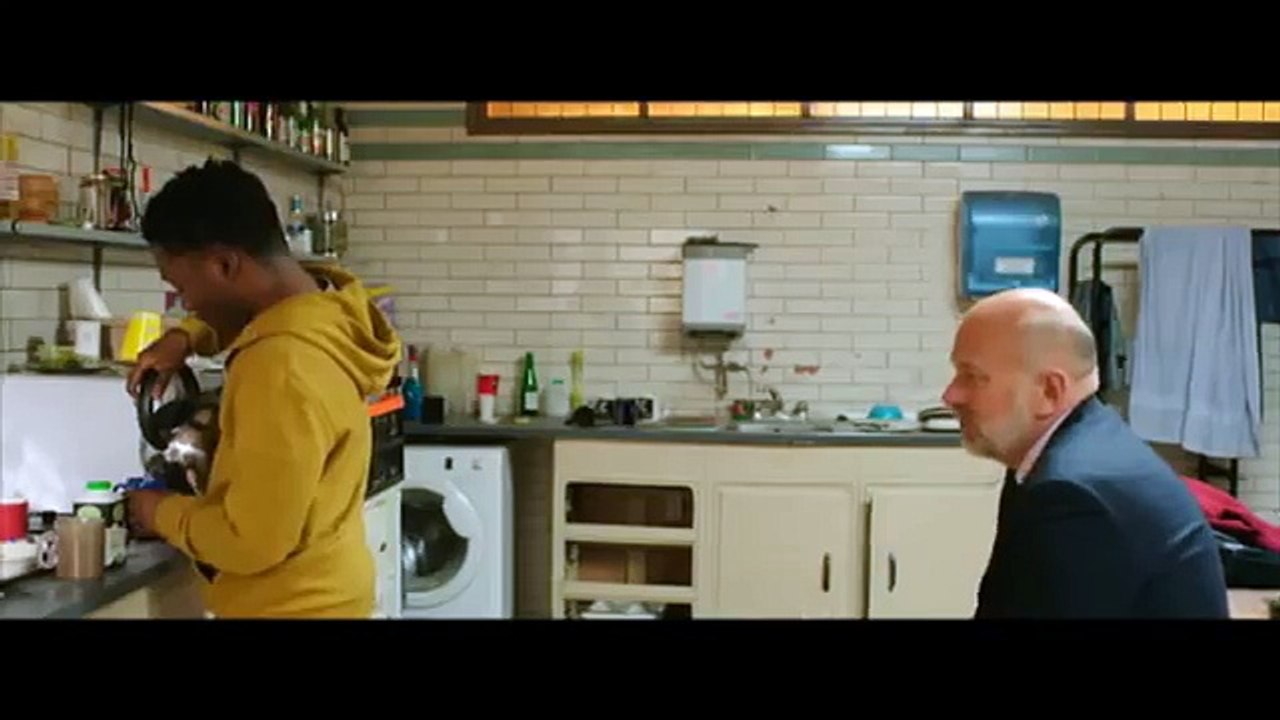 Banana Episode 1 Dean Thursday, 10pm E4 Vídeo Dailymotion