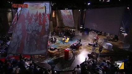 J-Ax Il crimine peggiore dei rom é la carriera politica di S